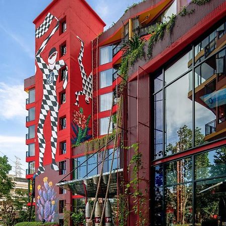 Mestyle Museum Hotel Bangkok Bagian luar foto