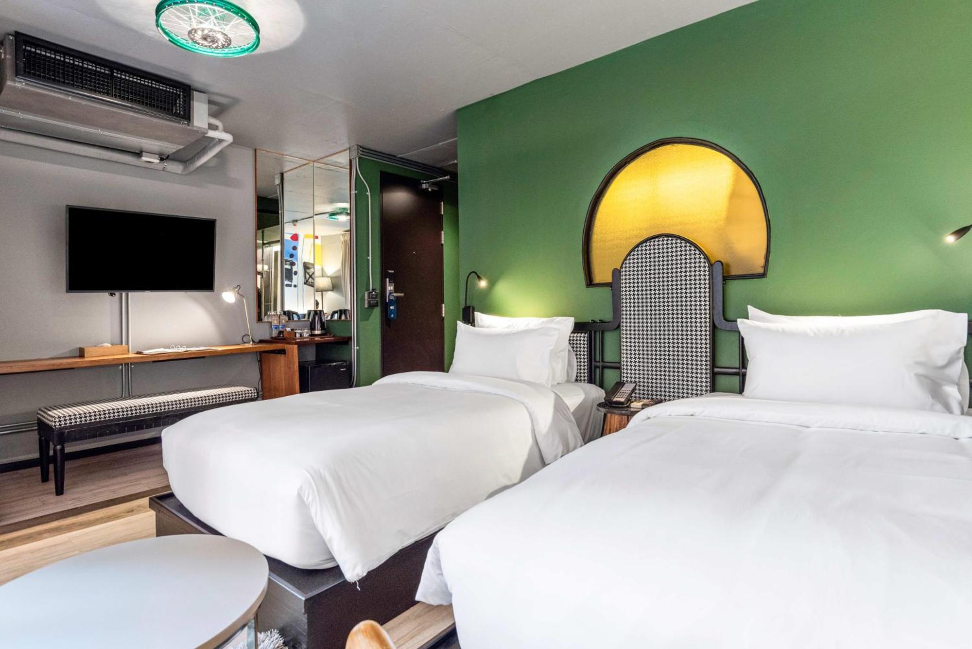 Mestyle Museum Hotel Bangkok Bagian luar foto
