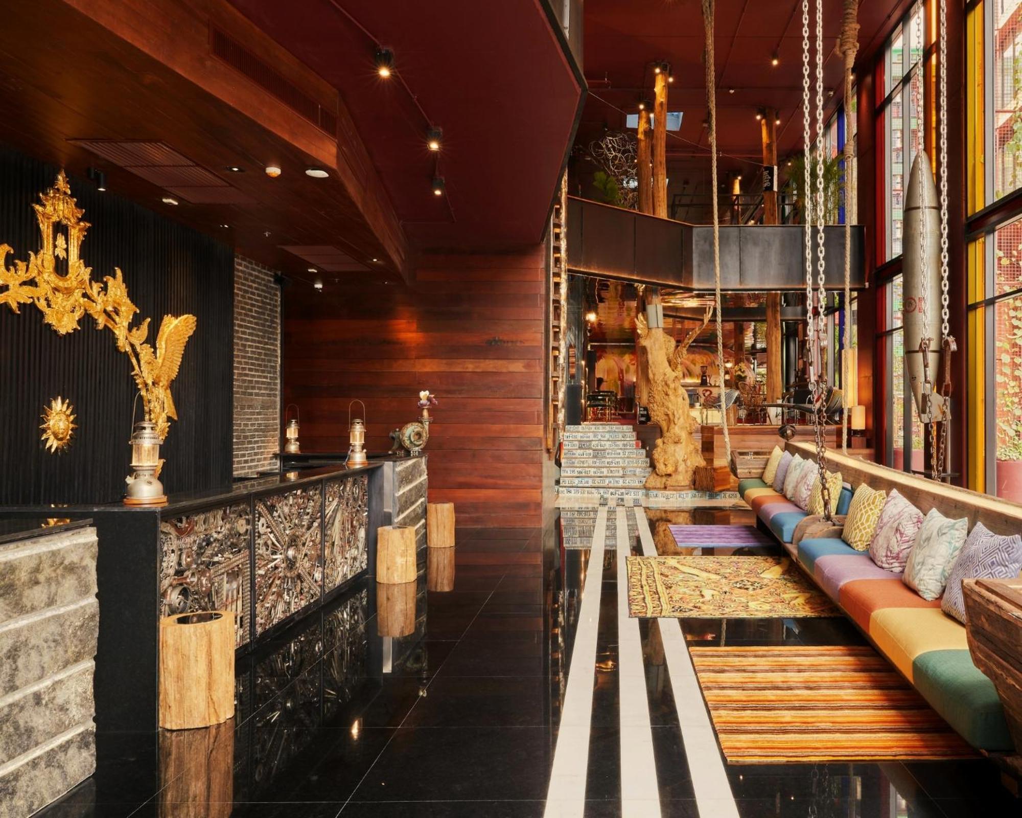 Mestyle Museum Hotel Bangkok Bagian luar foto